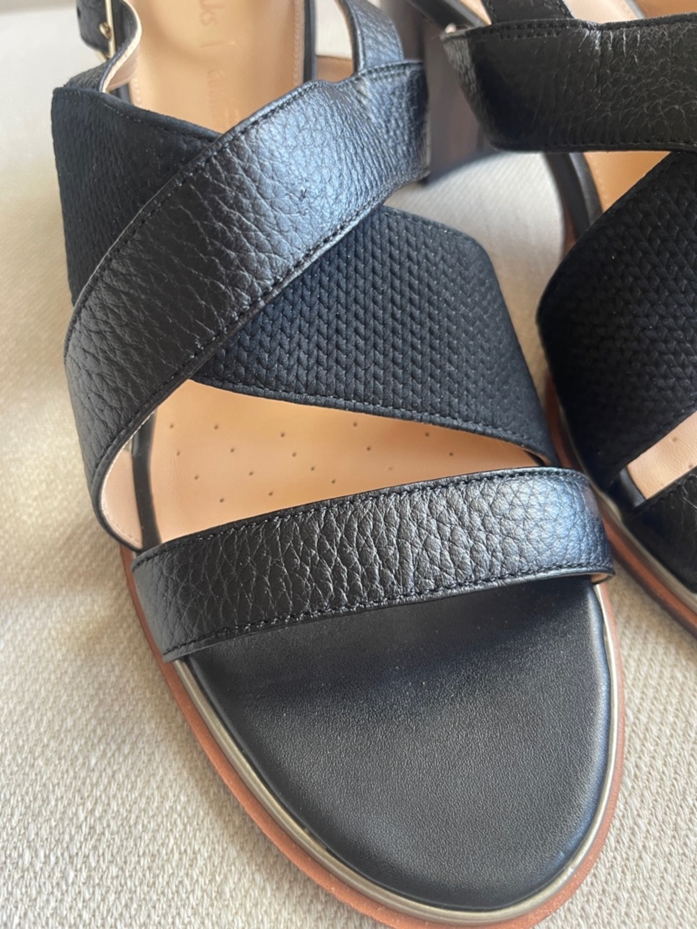 CLARKS COLLECTION | Black Leather Block Heel Sandals | Women’s 9 - Picture 6 of 13